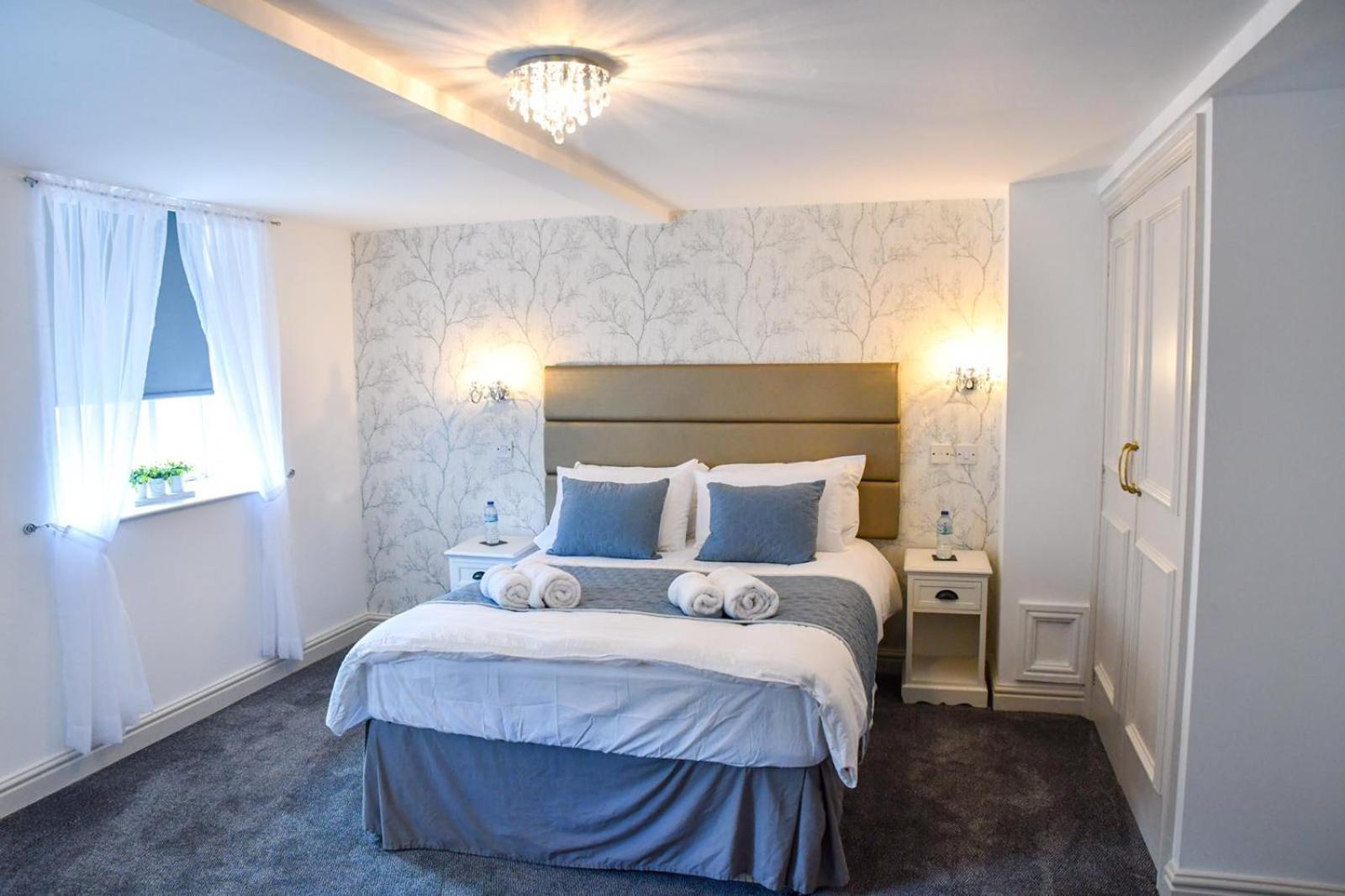 Whiston Hall Chambre photo