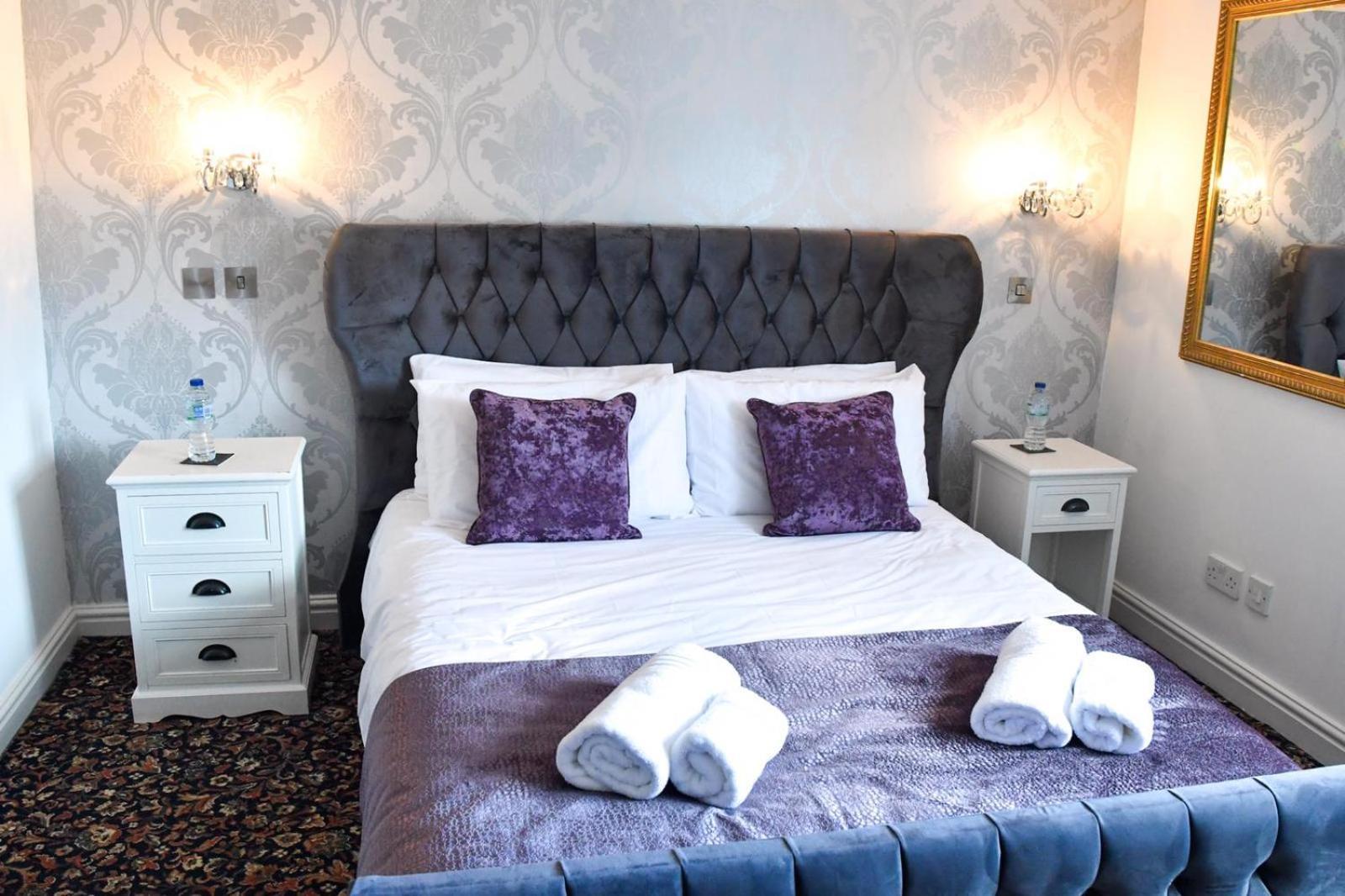 Whiston Hall Chambre photo