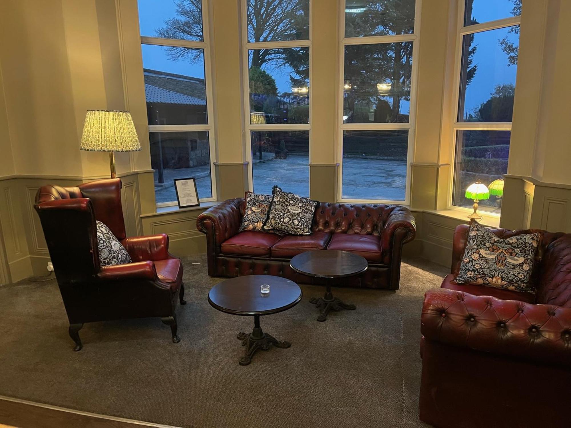 Whiston Hall Extérieur photo