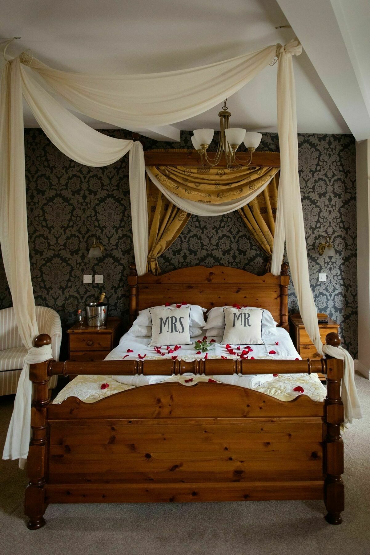 Whiston Hall Extérieur photo